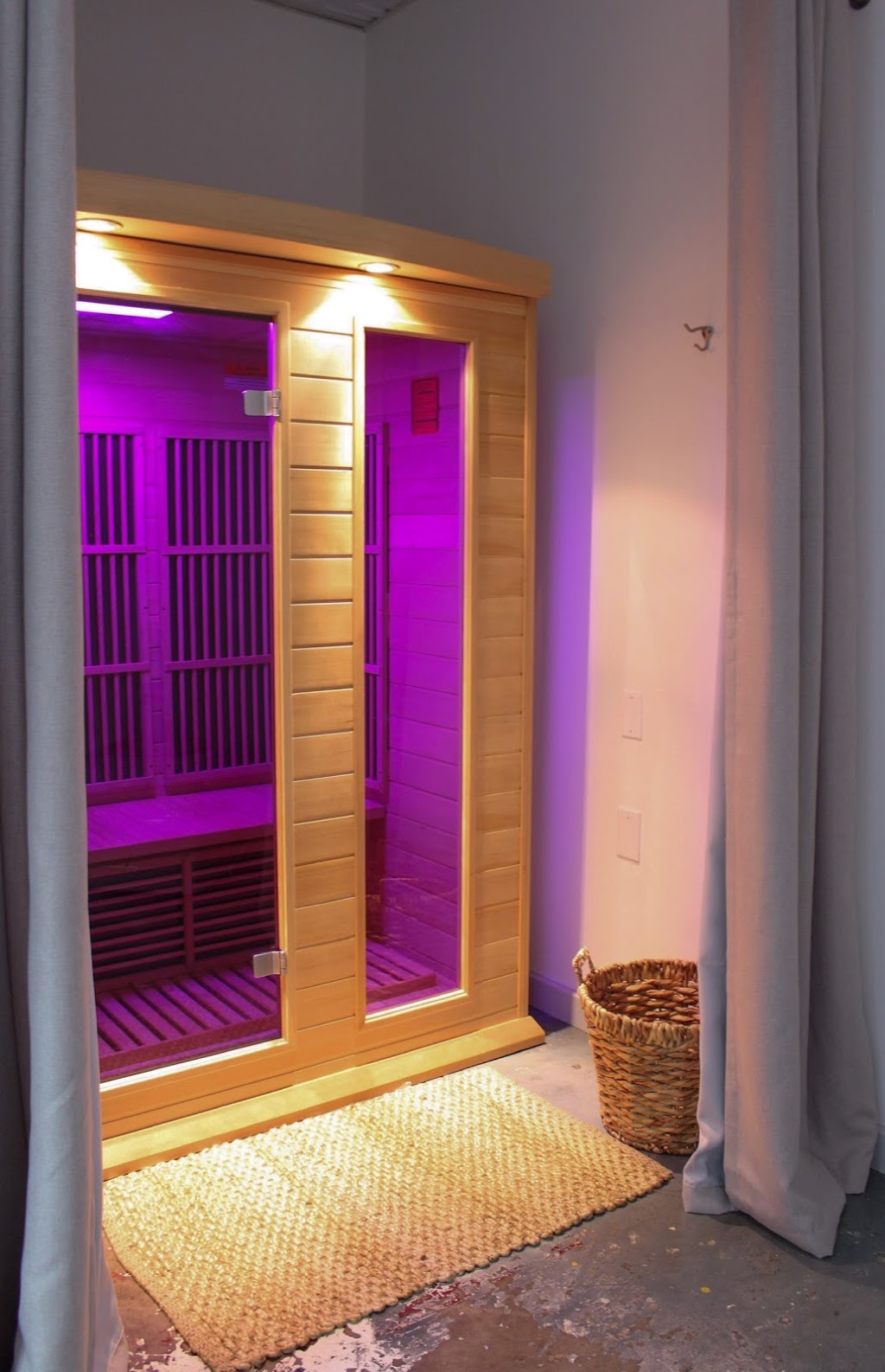 ALULA COLLECTIVE | Yoga & Integrated Wellness | Dallas, TX 75226, USA | Phone: (972) 863-3370