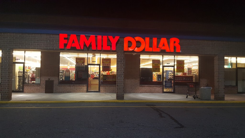 Family Dollar | 980 J Clyde Morris Blvd U, Newport News, VA 23601, USA | Phone: (757) 933-6285