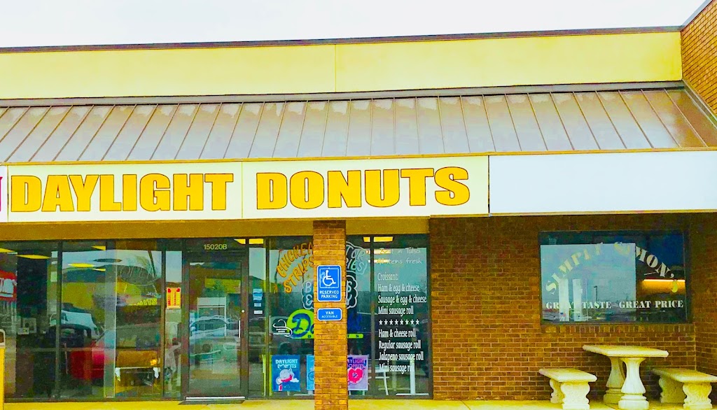 Daylight Donuts | 15020 S Memorial Dr # B, Bixby, OK 74008, USA | Phone: (918) 366-4113