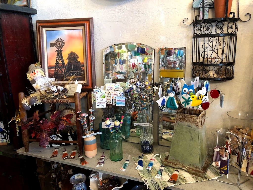 Mosaic Garden Treasures | 143 E Vaughan St, Bertram, TX 78605, USA | Phone: (254) 368-0246