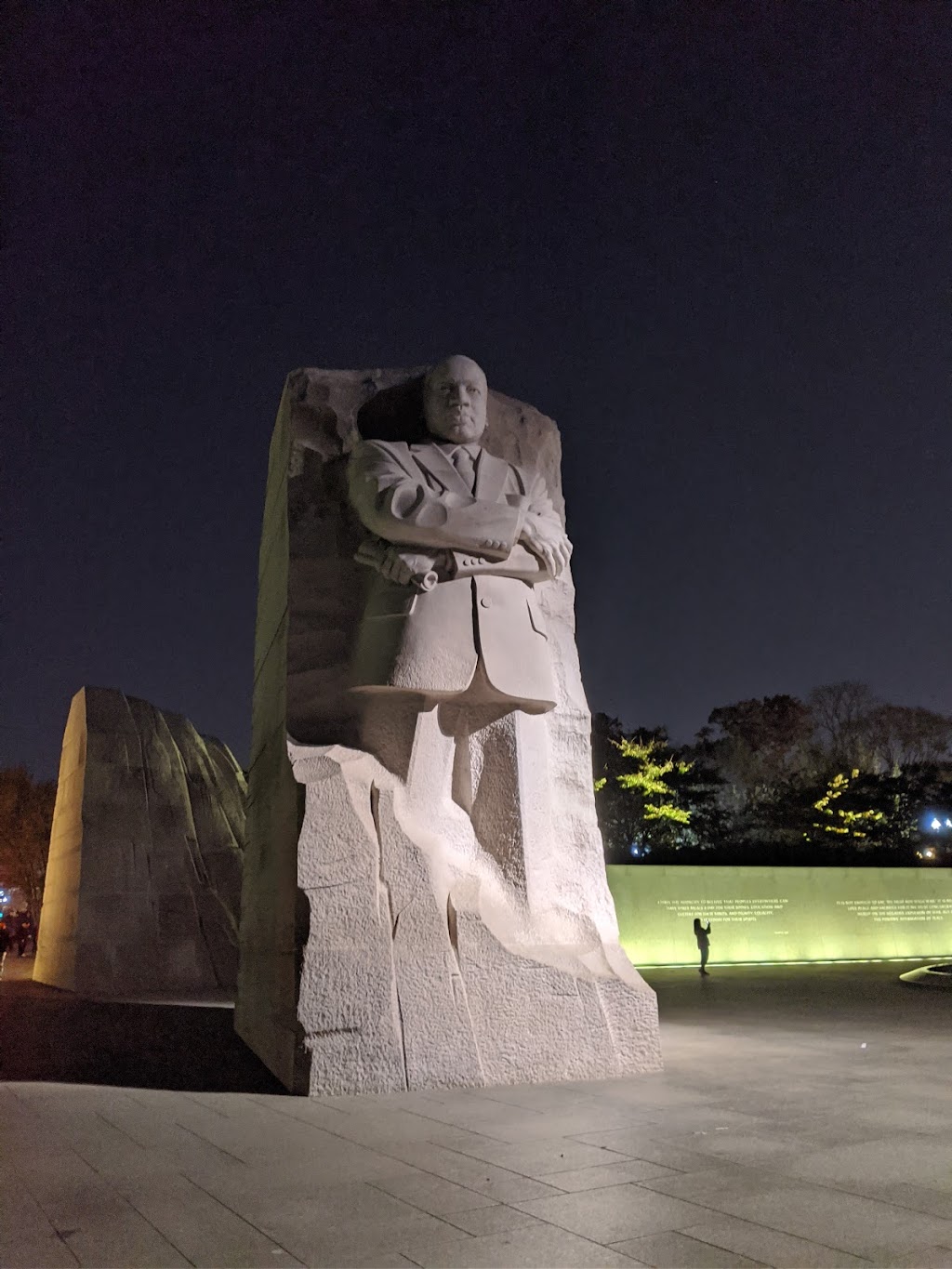 Martin Luther King, Jr. Memorial | 1964 Independence Ave SW, Washington, DC 20003, USA | Phone: (202) 426-6841