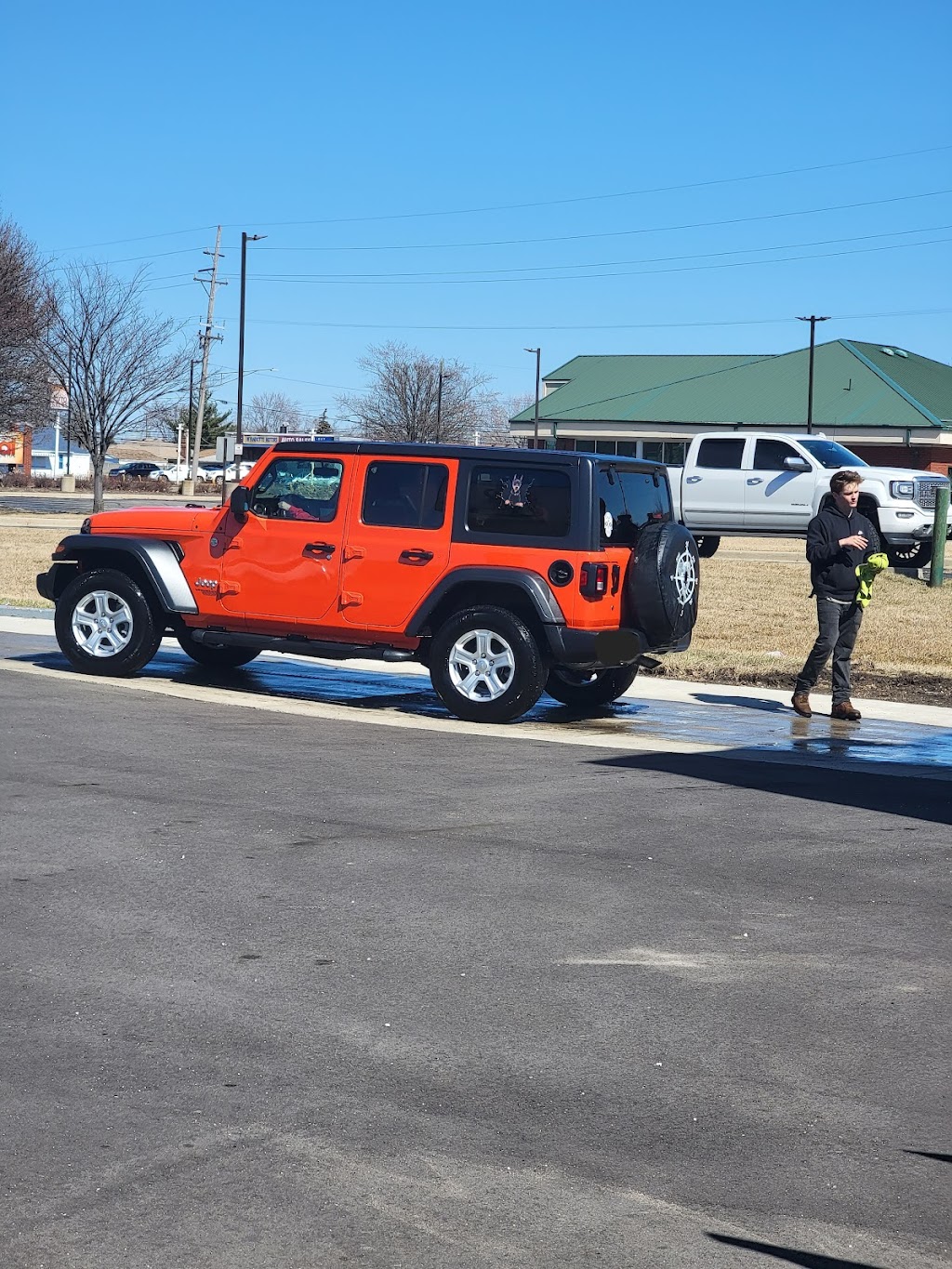 Downriver Car Wash | 16305 Fort St, Southgate, MI 48195, USA | Phone: (734) 258-8559