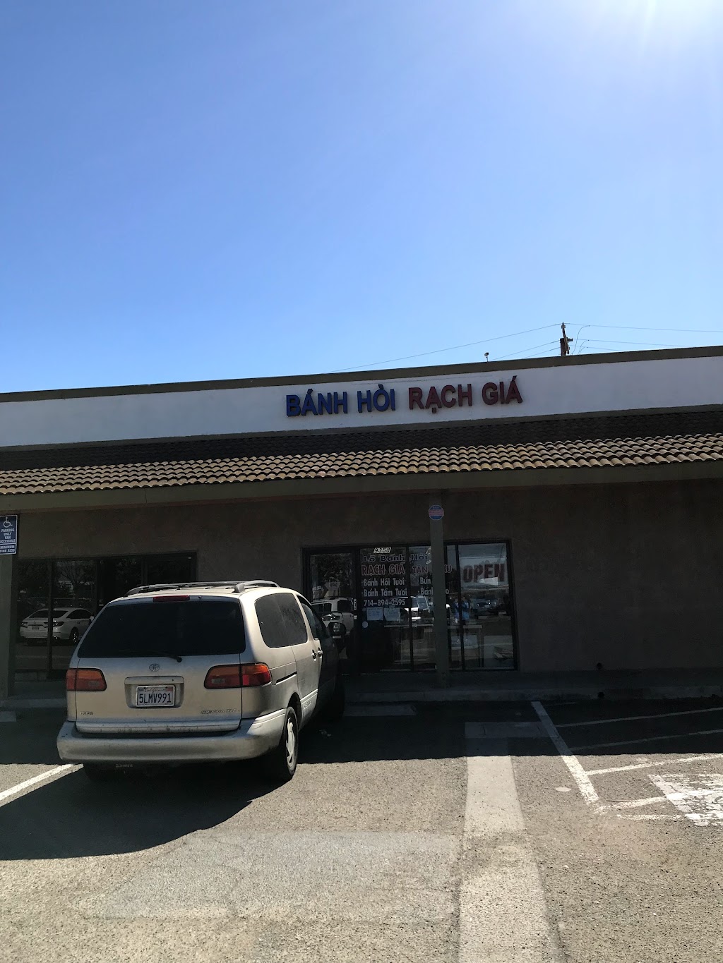 Bánh Hỏi Rạch Giá | 9358 Westminster Blvd., Westminster, CA 92683 | Phone: (714) 894-2595