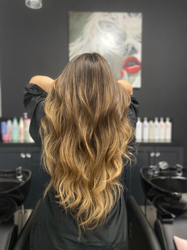 Bombshell By Kenia Hair Salon | 5928 Monterey Rd, Los Angeles, CA 90042, USA | Phone: (323) 507-2029