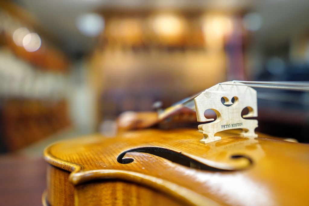 Classic Violins Shop | 119 W Maple Ave, Mundelein, IL 60060, USA | Phone: (847) 970-3797