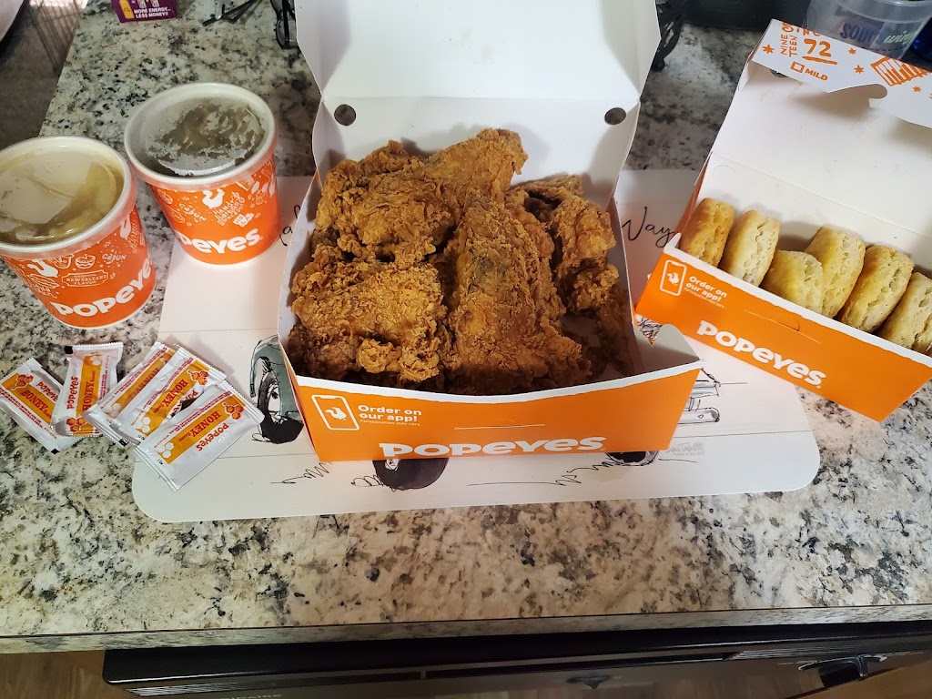 Popeyes Louisiana Kitchen | 43103 S Airport Rd, Hammond, LA 70403, USA | Phone: (985) 429-1380