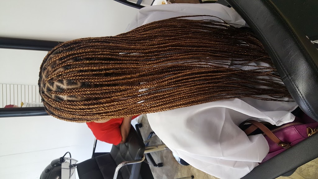 Cilesty African Hair Braiding | Photo 3 of 10 | Address: 860 Bridge Rd, Akron, OH 44312, USA | Phone: (330) 690-7695