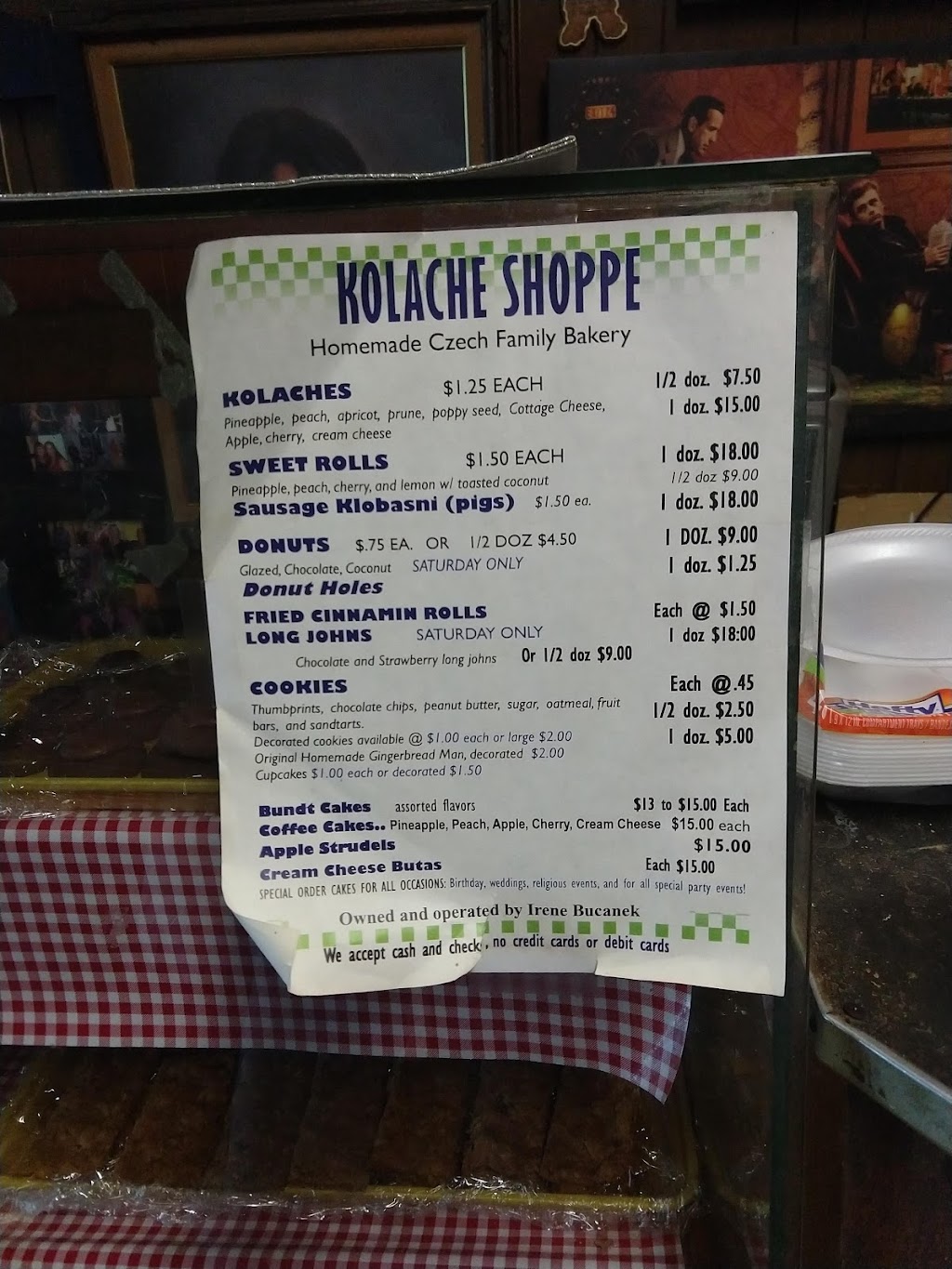 Kolache Shoppe | 919 W 4th St, Taylor, TX 76574, USA | Phone: (512) 352-5364