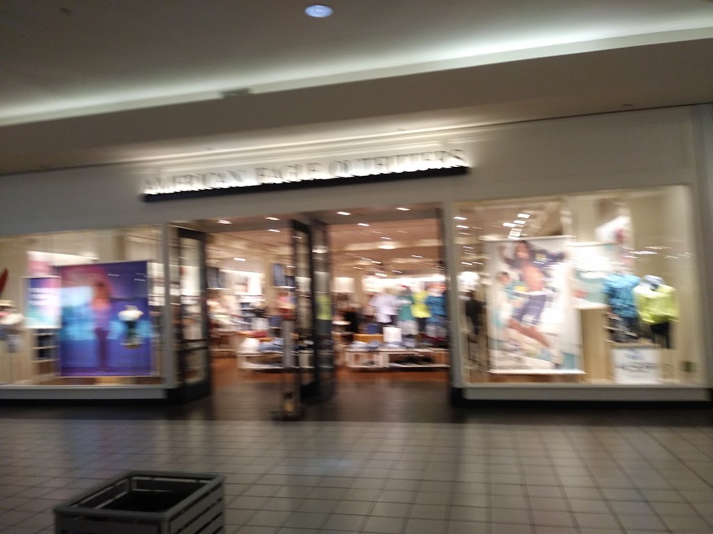 American Eagle Store | 2201 S Interstate 35 Space S 17, Denton, TX 76205, USA | Phone: (940) 323-1172