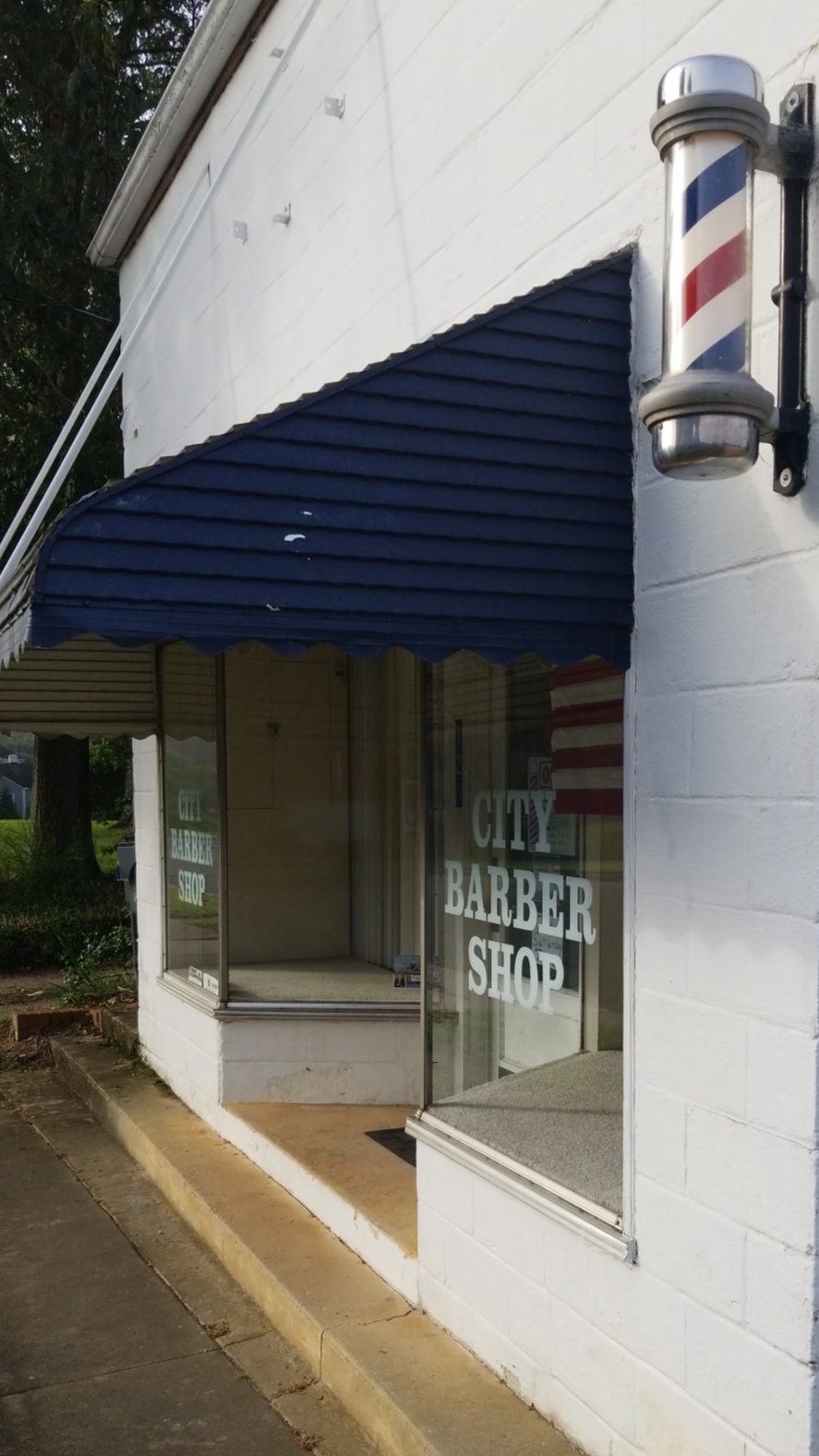 City Barber Shop | 120 Gilliam St, Oxford, NC 27565, USA | Phone: (919) 693-6818