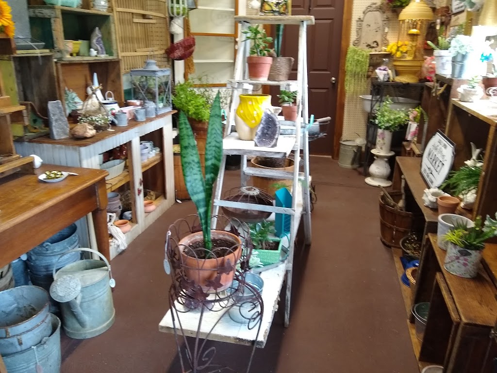 The Rustic Nail | 13350 US-50 East, Dillsboro, IN 47018, USA | Phone: (812) 584-2199