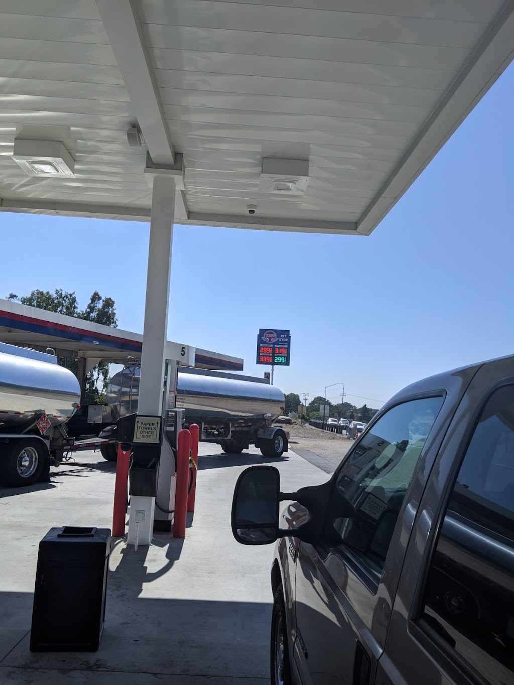 Jons Pit Stop | 10755 CA-49, Martell, CA 95654, USA | Phone: (209) 223-1986