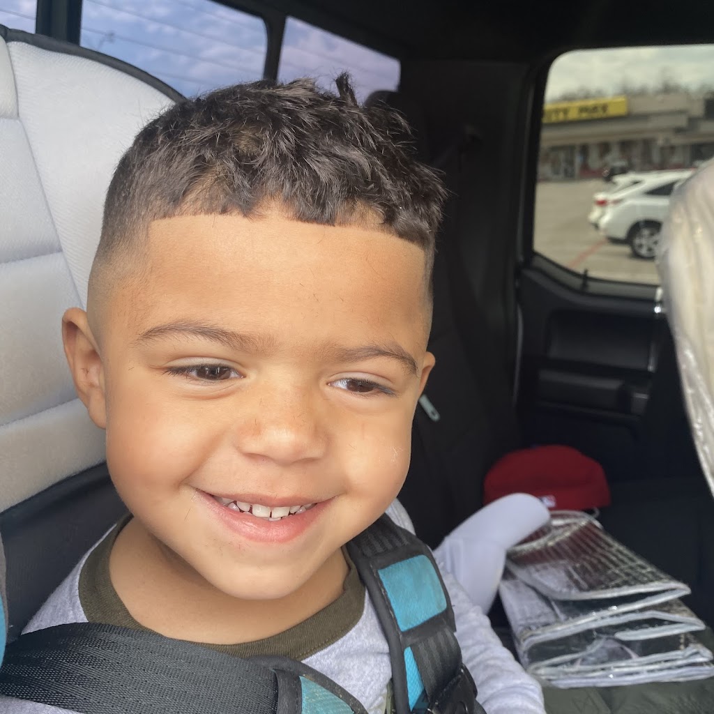 All Star Barber Shop | 917 N Hampton Rd #231, DeSoto, TX 75115, USA | Phone: (972) 223-3104