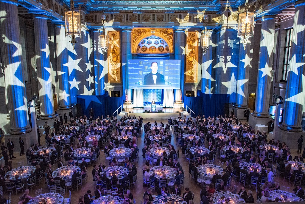 Windows Catering | 5724 General Washington Dr, Alexandria, VA 22312, USA | Phone: (703) 519-3500