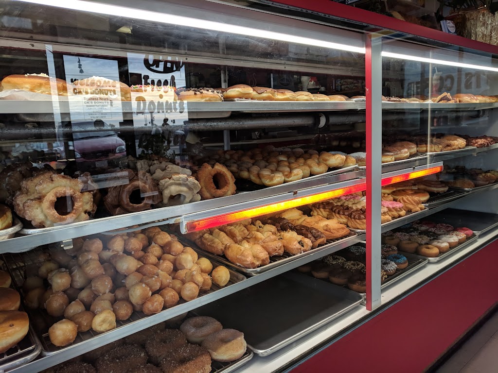 Station Donuts | 9205 Folsom Blvd, Sacramento, CA 95826, USA | Phone: (916) 361-3700