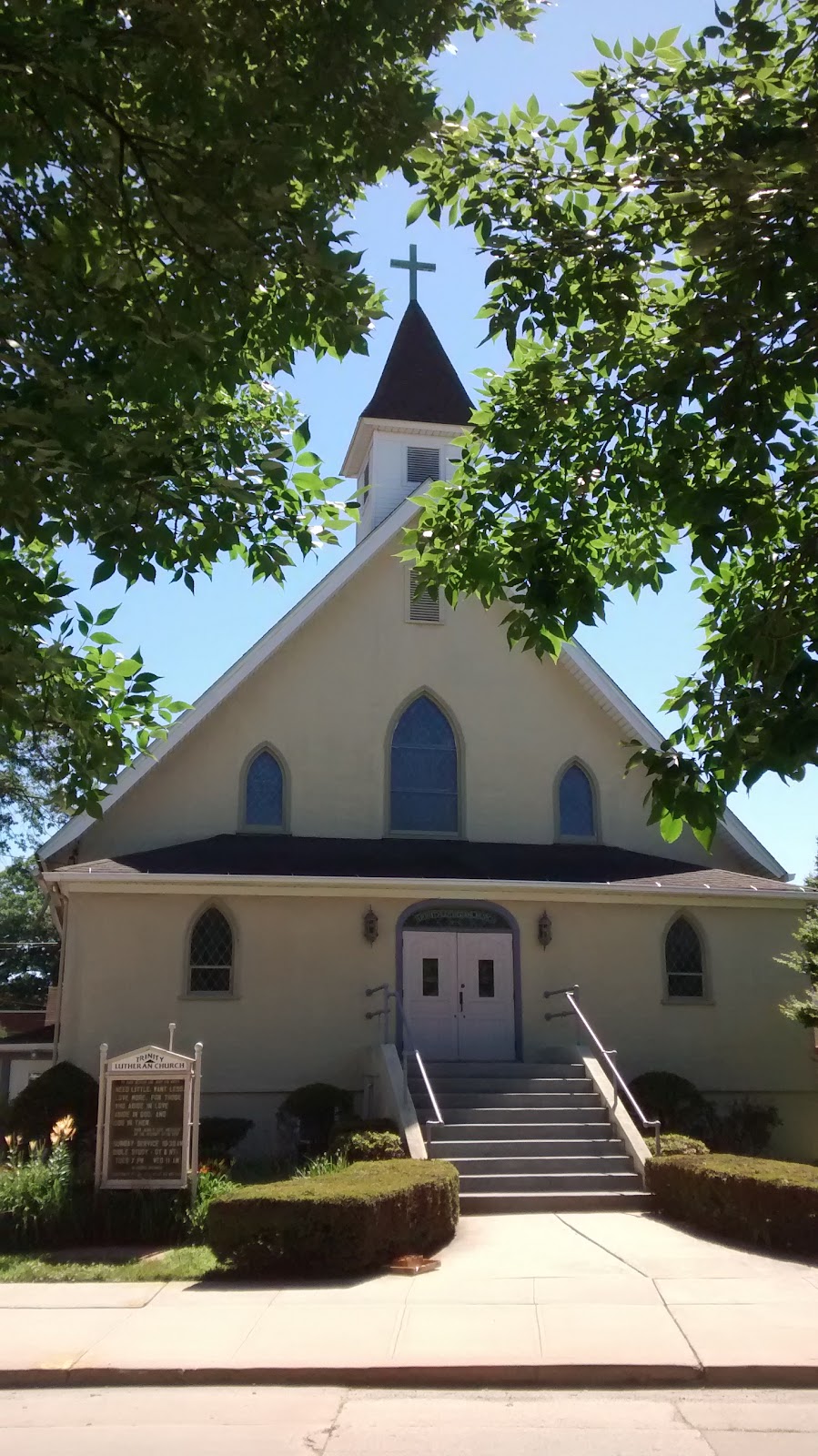 Trinity Lutheran Church | 260 Chestnut St, West Hempstead, NY 11552, USA | Phone: (516) 489-5143