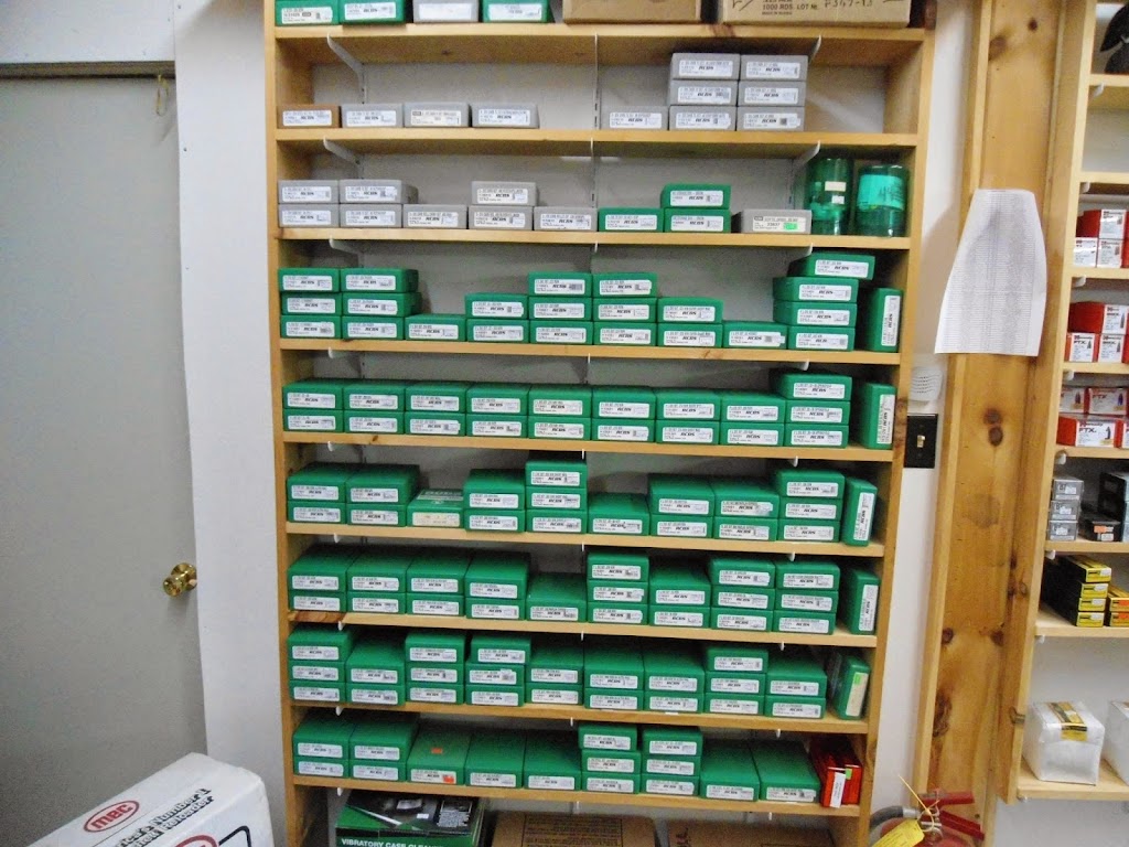 Franks Gun Shop Inc | 3831 NY-30, Amsterdam, NY 12010, USA | Phone: (518) 883-5053