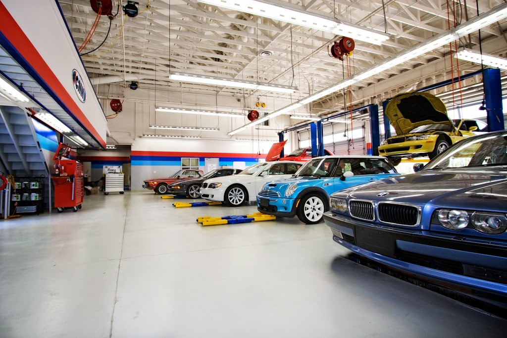 Coast Motor Werk BMW and MINI Cooper Specialists | 3070 Main St, Irvine, CA 92614, USA | Phone: (949) 474-4555