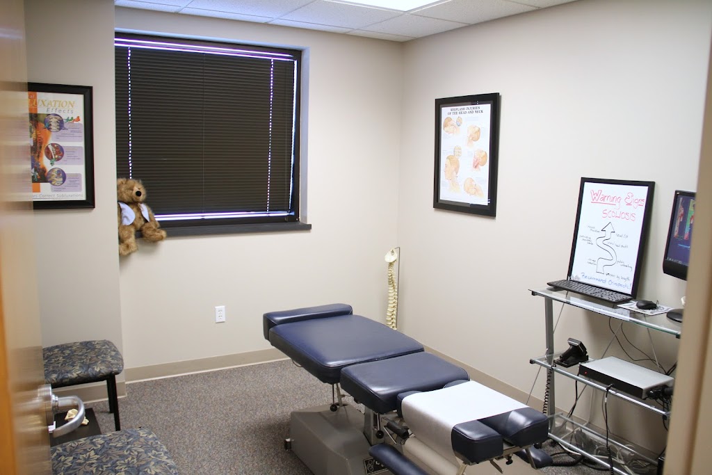 Chiropractic Health Clinic | 2727 S 144th St #230, Omaha, NE 68144, USA | Phone: (402) 778-5470