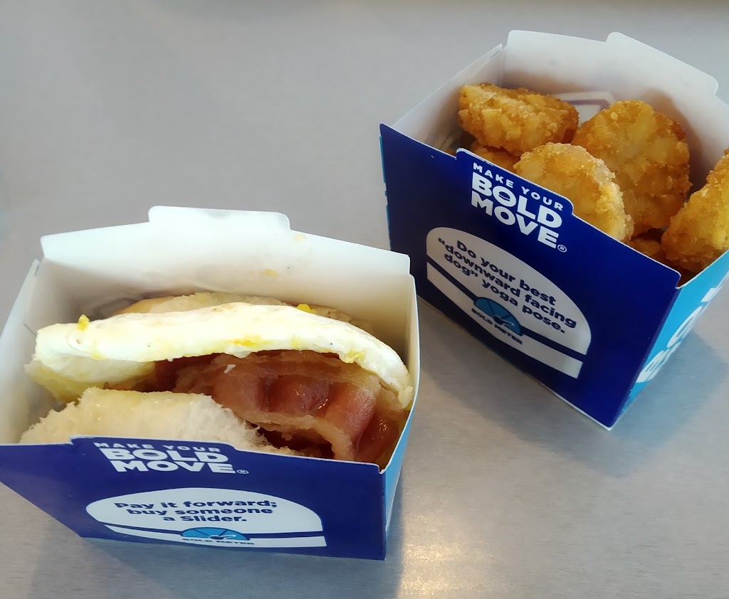 White Castle | 10720 Bellefontaine Rd, St. Louis, MO 63137, USA | Phone: (314) 869-1026