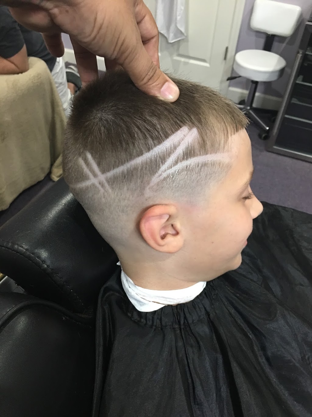 Toons Barber Shop | 104 53rd Ave E, Bradenton, FL 34203, USA | Phone: (941) 465-5598