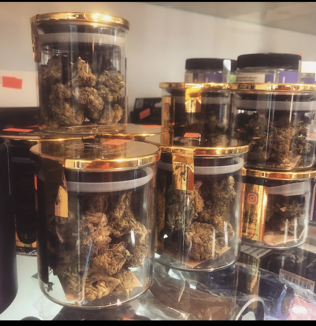 Decent Store | Next to Dunkin Donuts, 535 Amsterdam Ave, New York, NY 10024, USA | Phone: (212) 873-1380