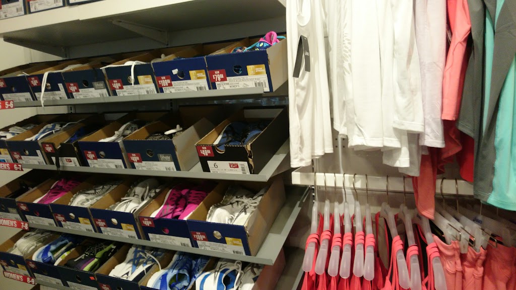 ASICS Outlet | 4401 N Interstate Hwy 35 #719, Round Rock, TX 78664, USA | Phone: (512) 863-4797
