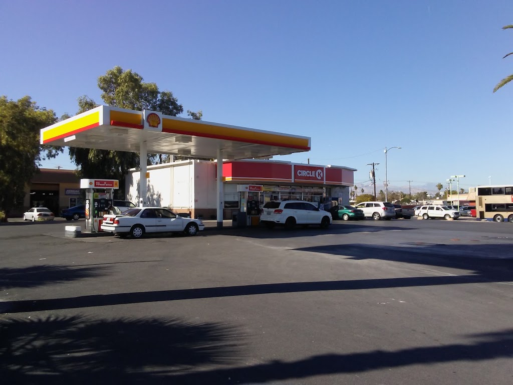 Circle K | 3200 E Fremont St, Las Vegas, NV 89121, USA | Phone: (702) 457-4178