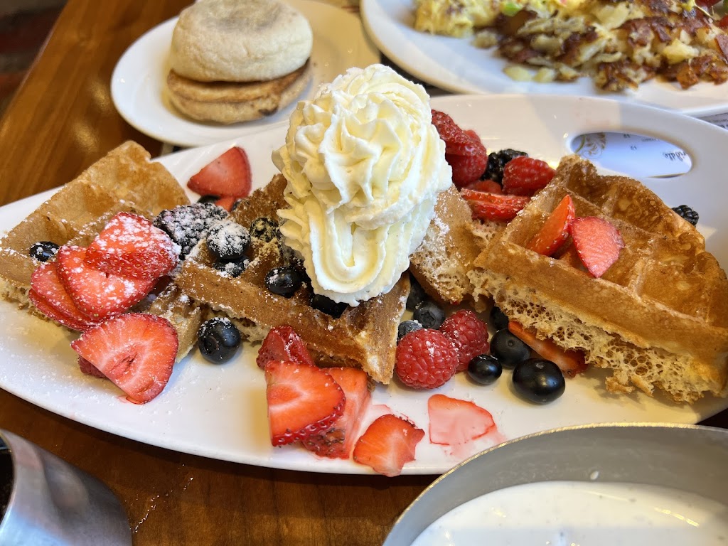 The Café | 16300 Nyemii Pass Rd, Valley Center, CA 92082, USA | Phone: (760) 291-5500