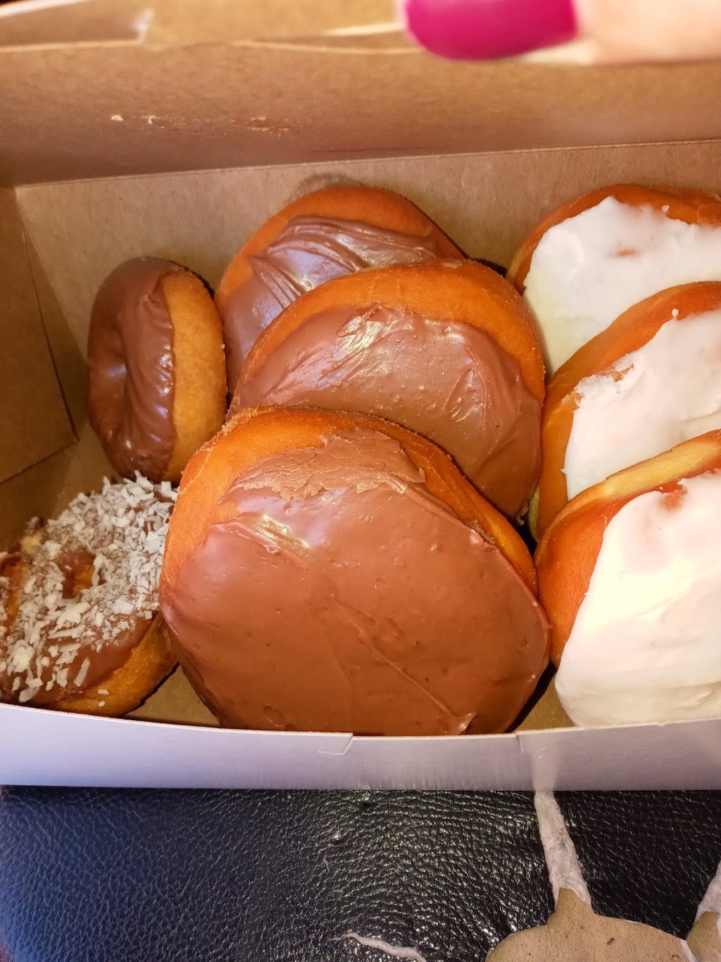 Martins Donuts | 4 W State St, Trenton, OH 45067 | Phone: (513) 988-0883