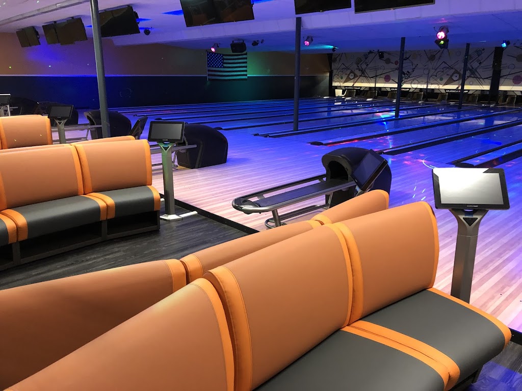 Pinz Bowling Center | 244 Baltimore St, Jacksonville, FL 32227, USA | Phone: (904) 270-5377