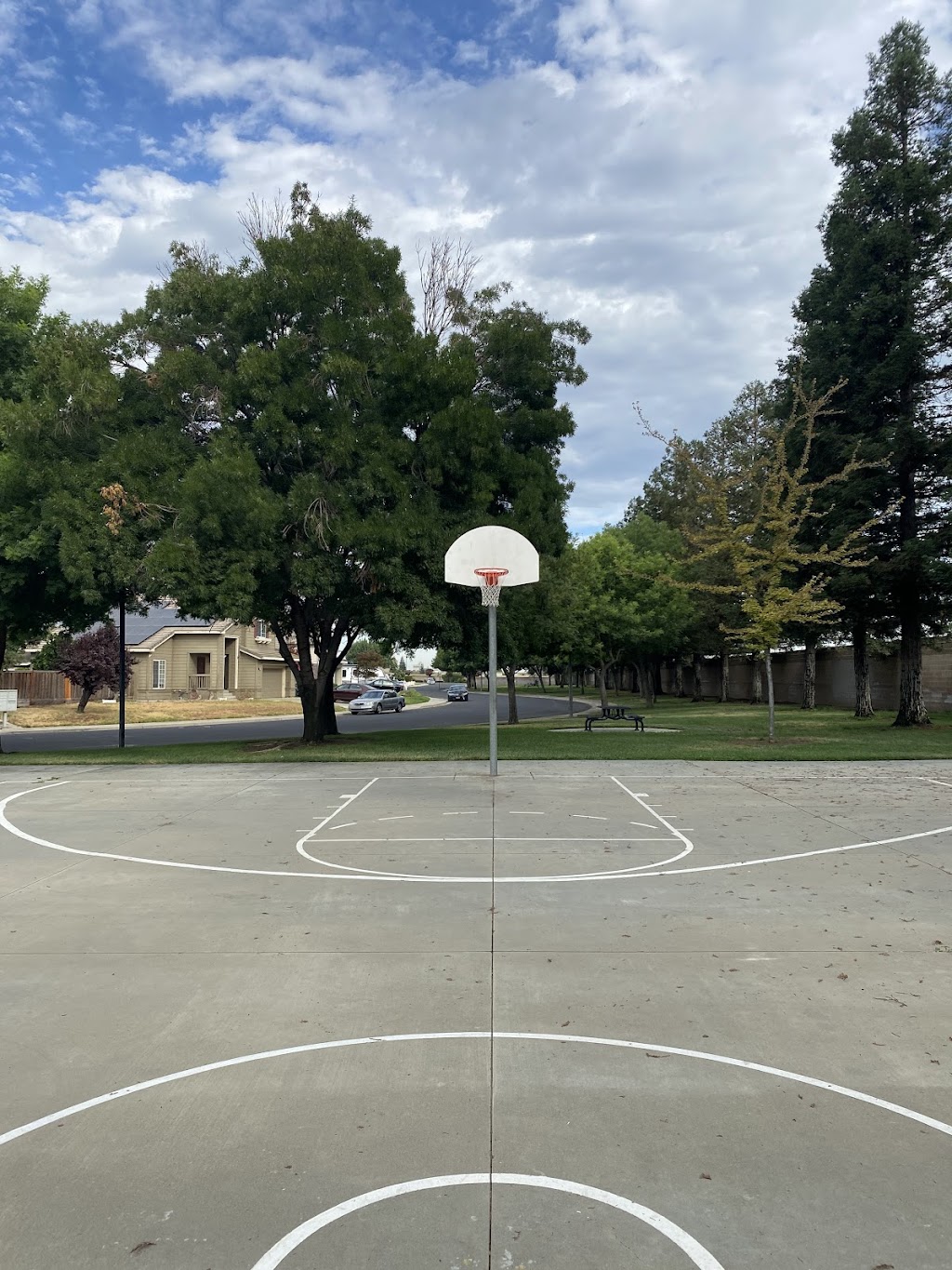 Countrystone Park | 5209 Whitestone Dr, Salida, CA 95368, USA | Phone: (209) 525-6750