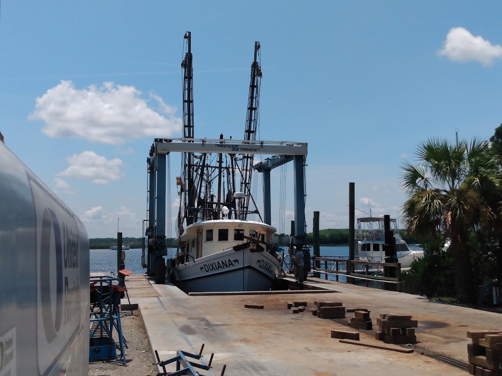St Marys Boat Services | 1084 New Point Peter Rd, St Marys, GA 31558, USA | Phone: (904) 219-2869