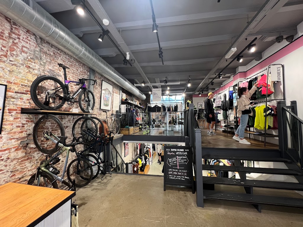 Rapha Amsterdam | Wolvenstraat 10, 1016 EP Amsterdam, Netherlands | Phone: 020 341 5082