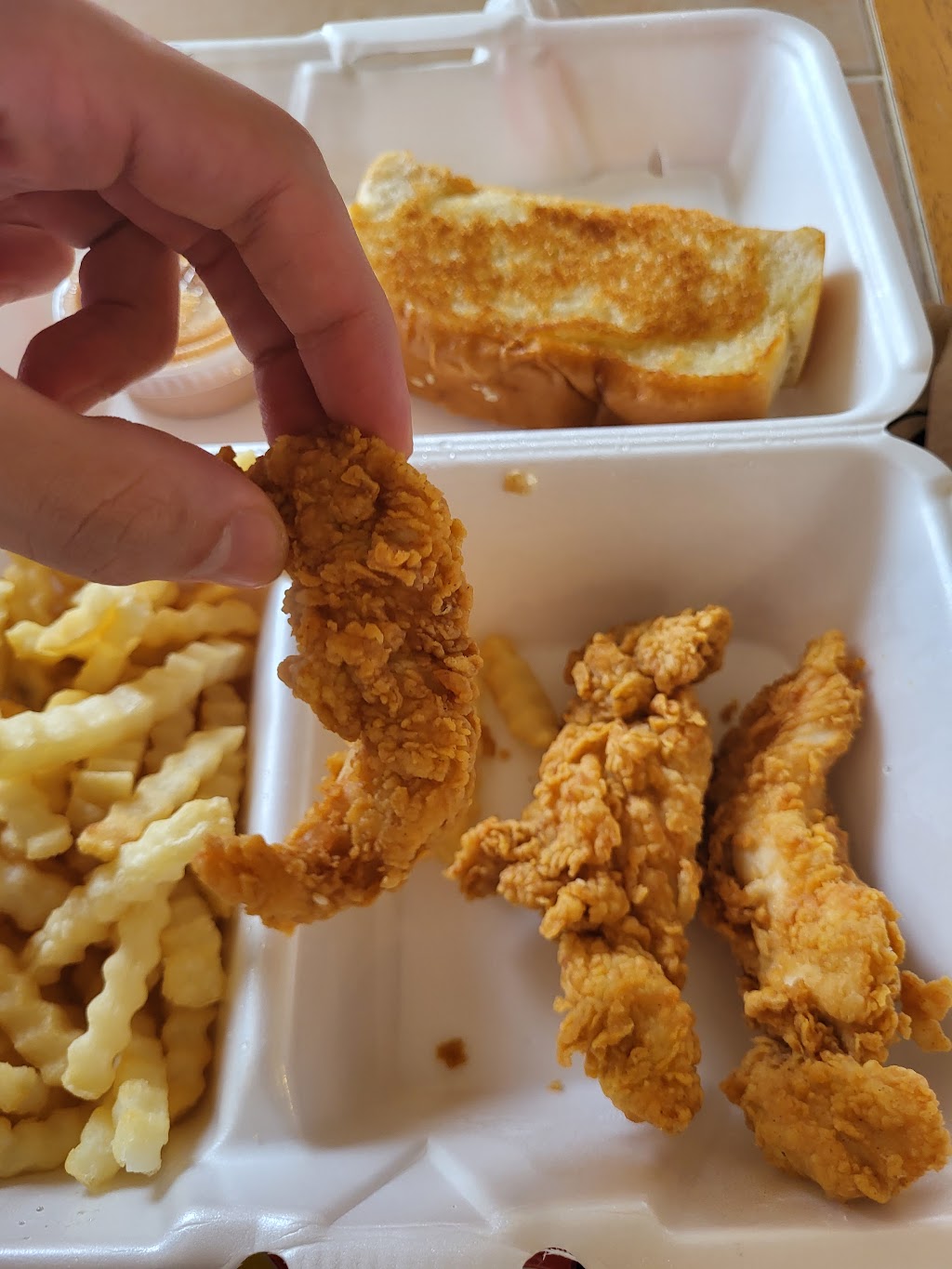 Raising Canes Chicken Fingers | 14385 W Bell Rd, Surprise, AZ 85374, USA | Phone: (623) 230-3997