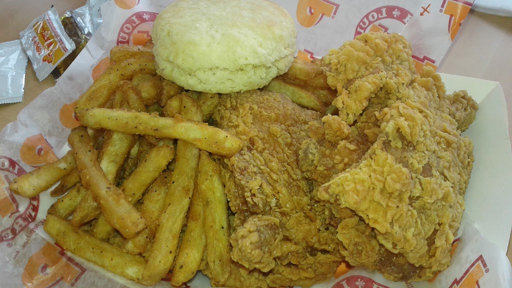 Popeyes Louisiana Kitchen | 4645 Northfield Rd, North Randall, OH 44128 | Phone: (216) 475-6066