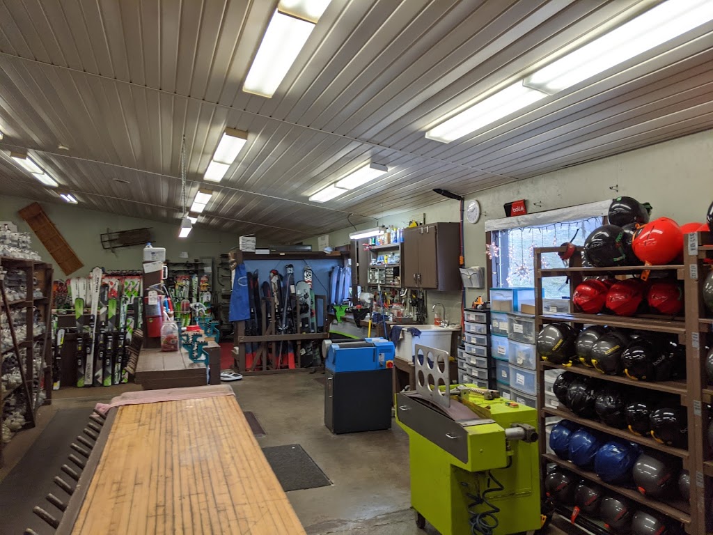 Thrifty Ski Rental | 3772 PA-31, Donegal, PA 15628, USA | Phone: (724) 593-6404