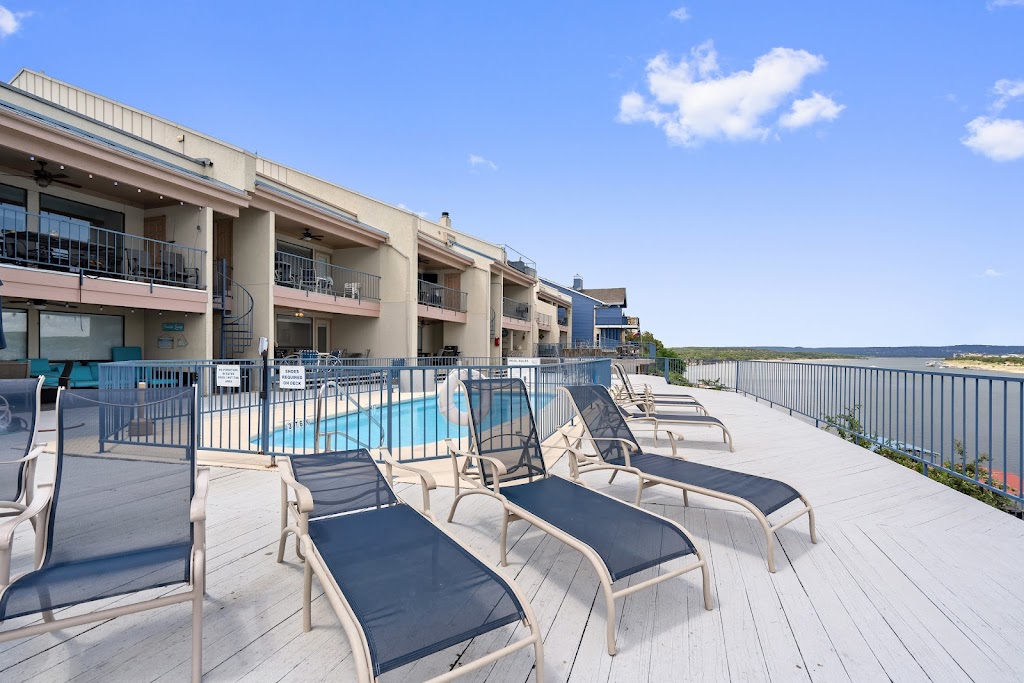 Lake Travis Vacation Getaway | 1601 Judy Lynn Dr, Spicewood, TX 78669, USA | Phone: (512) 784-8887