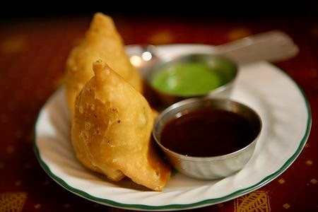 Gandhi Mahal Restaurant | 3025 E Franklin Ave, Minneapolis, MN 55406, USA | Phone: (612) 729-5222