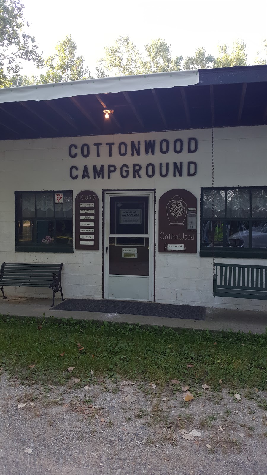 Cottonwood Camp Ground | 1767 W US Hwy 6, Ligonier, IN 46767, USA | Phone: (574) 457-4389