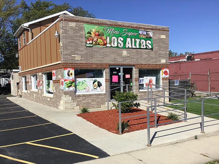 Mini Super Los Altos | 16364 Halsted St, Harvey, IL 60426, USA | Phone: (708) 654-7600