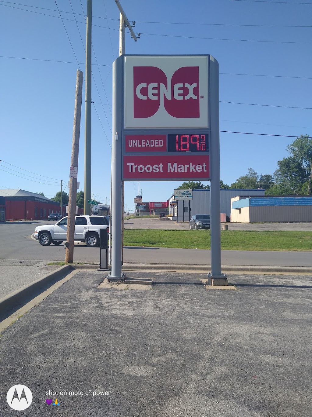 Troost Market | 8001 Troost Ave, Kansas City, MO 64131, USA | Phone: (816) 363-4943