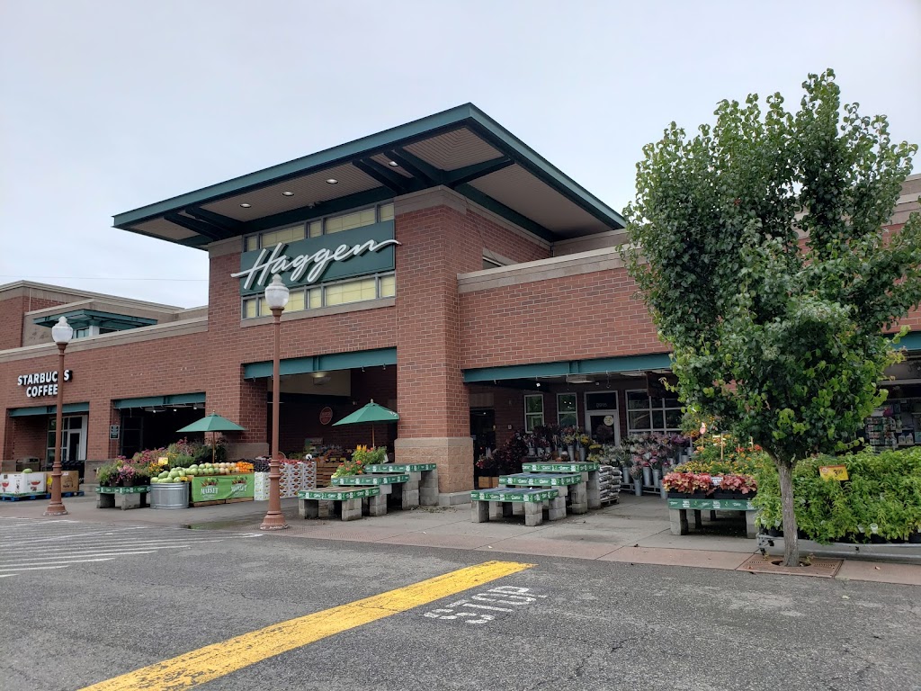 Haggen 8915 Market Pl NE, Lake Stevens, WA 98258