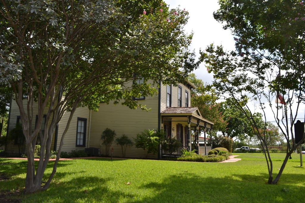 Moody House Museum | 114 W 9th St, Taylor, TX 76574, USA | Phone: (512) 352-8654