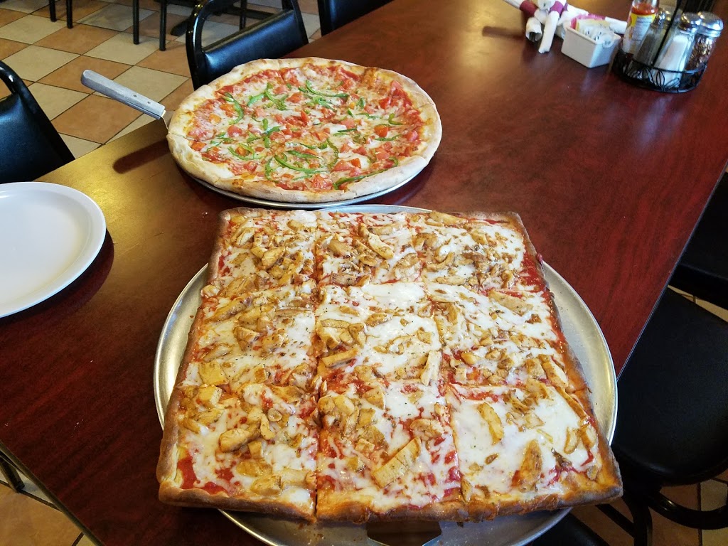 Johns Italian Pizza Restaurant | 122 Sanford Rd, Pittsboro, NC 27312, USA | Phone: (919) 542-5027