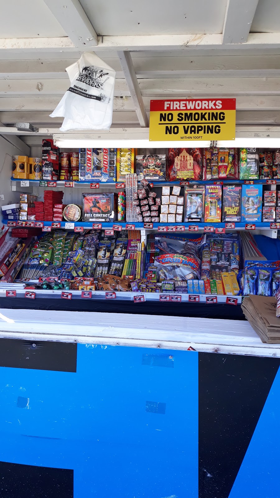 Alamo Fireworks Stand | 6522 Old Brownsville Rd, Corpus Christi, TX 78415, USA | Phone: (210) 667-1106