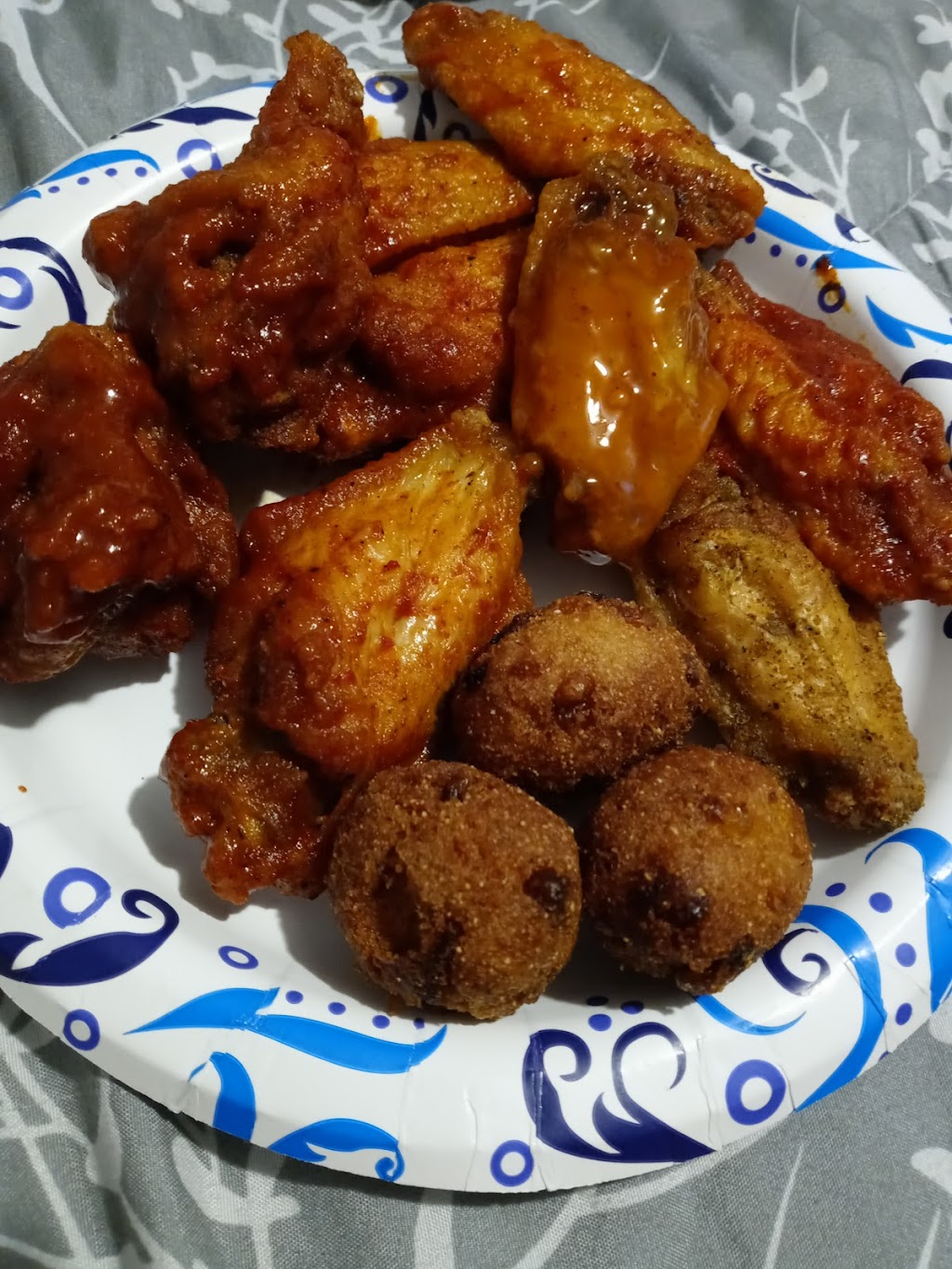 Americas Best Wings | 4428 Edmondson Ave, Baltimore, MD 21229, USA | Phone: (410) 233-9464