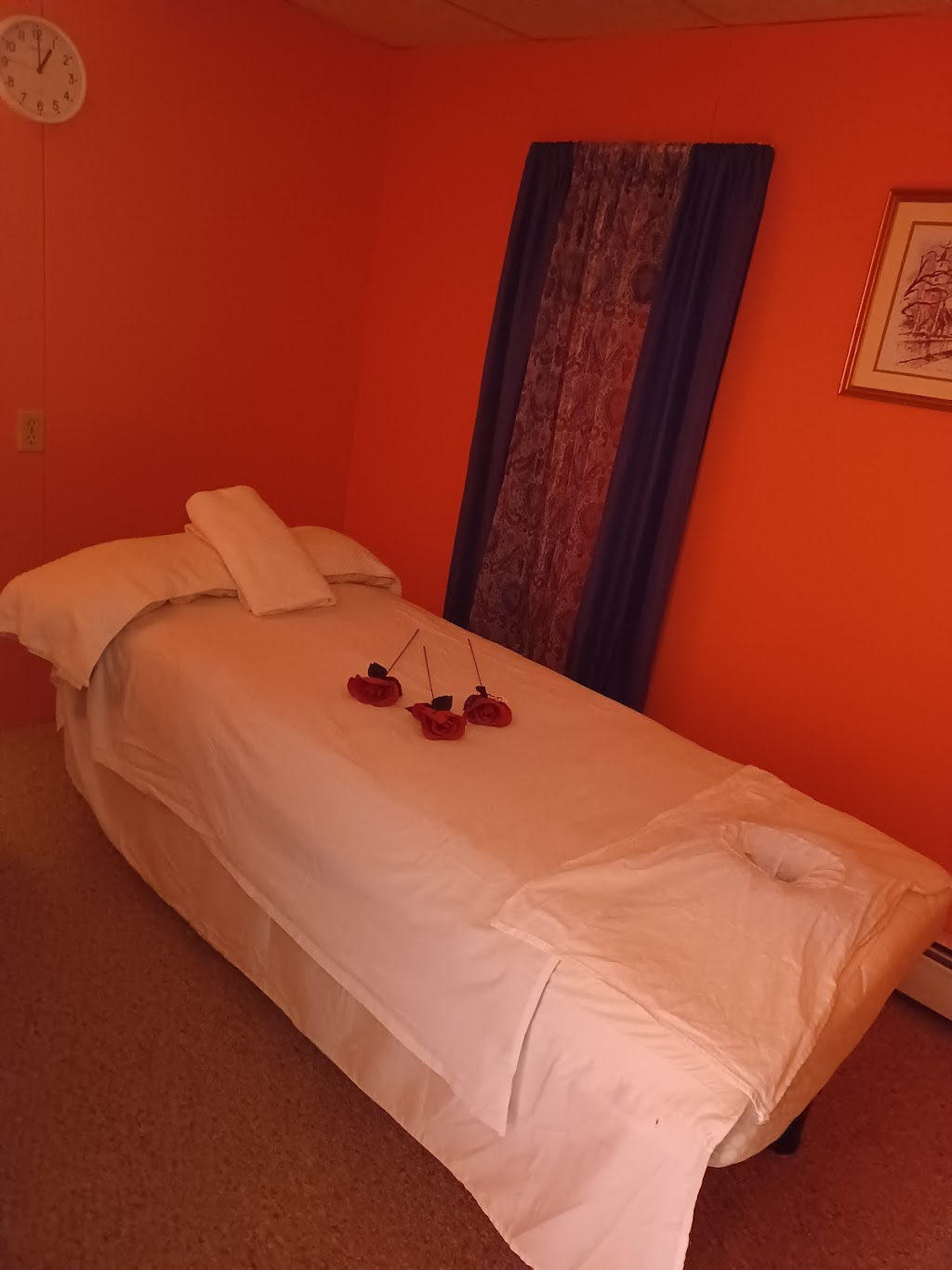 Sunflower Massage SPA | 11 W Schuylkill Rd First Floor, Pottstown, PA 19465, USA | Phone: (917) 285-4145