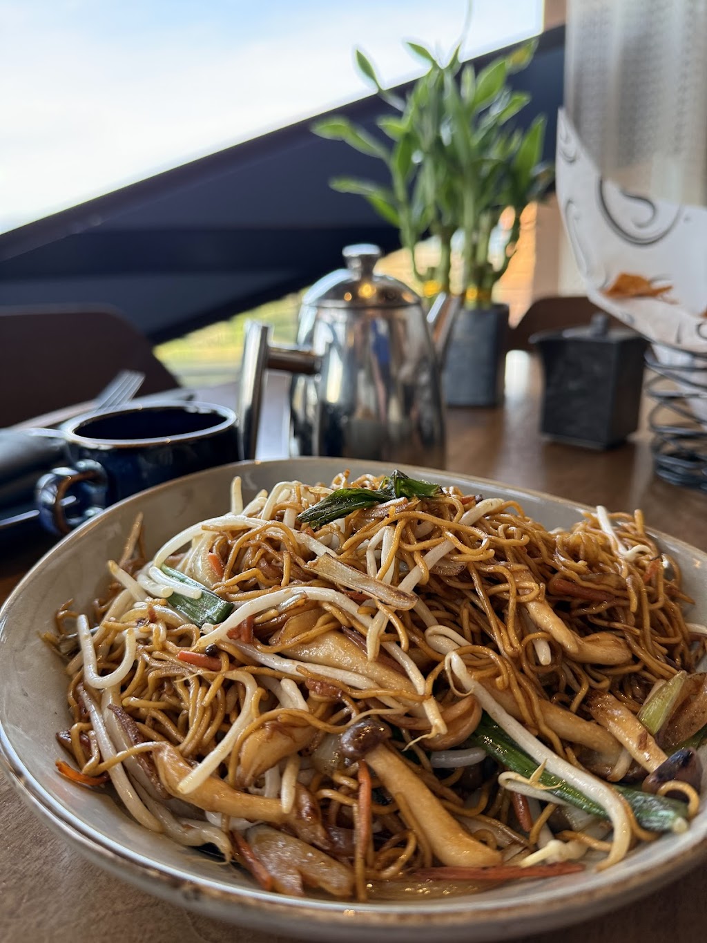 12 Moons | 37500 SE North Bend Way, Snoqualmie, WA 98065, USA | Phone: (425) 888-1234