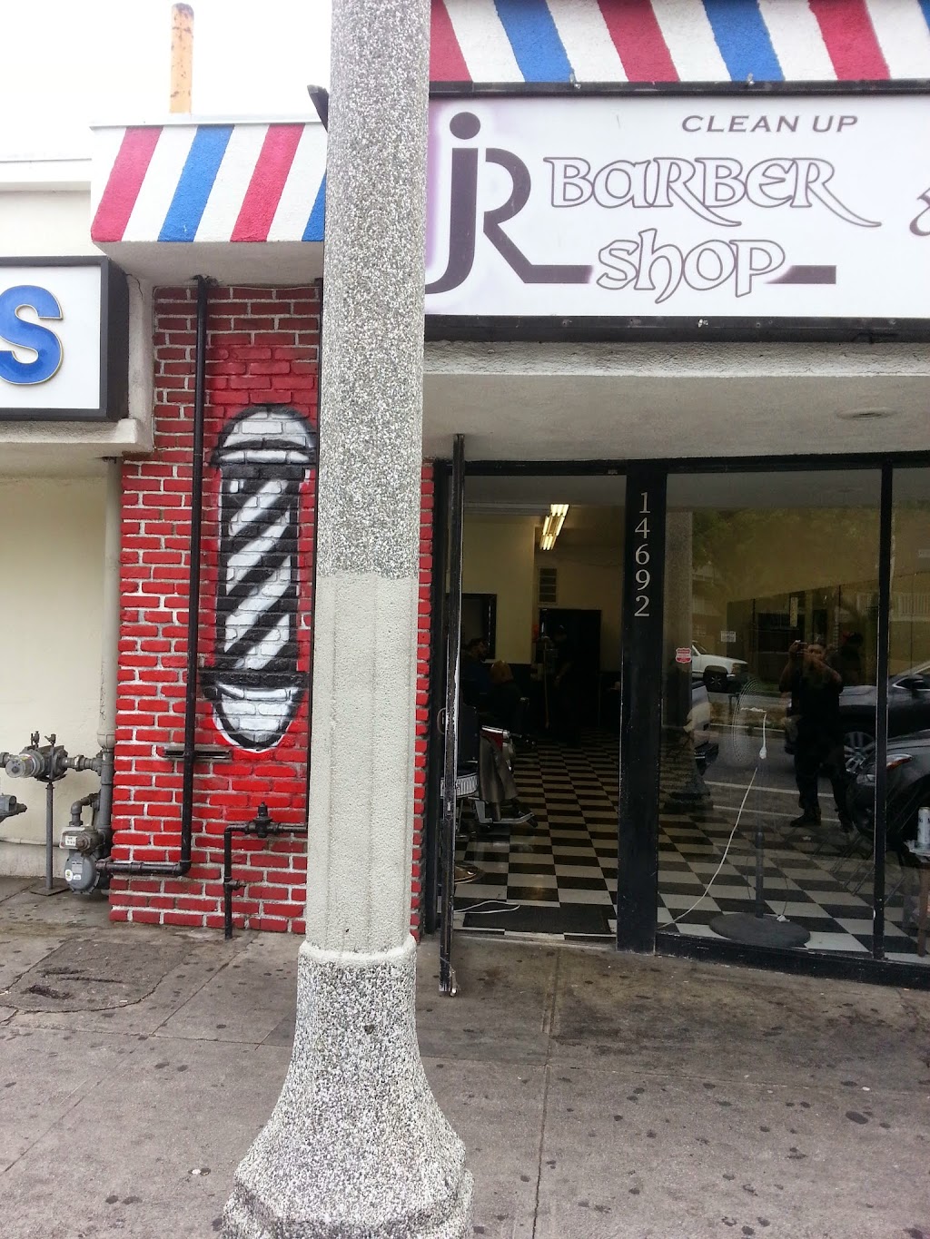 Jrs barbershop & Aztlan Tattooz | 14692 Parthenia St, Panorama City, CA 91402, USA | Phone: (818) 891-2700